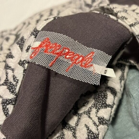 Free People Gray White Leopard Print Knit Racerback Mini Bodycon Dress Womens M - Picture 4 of 5